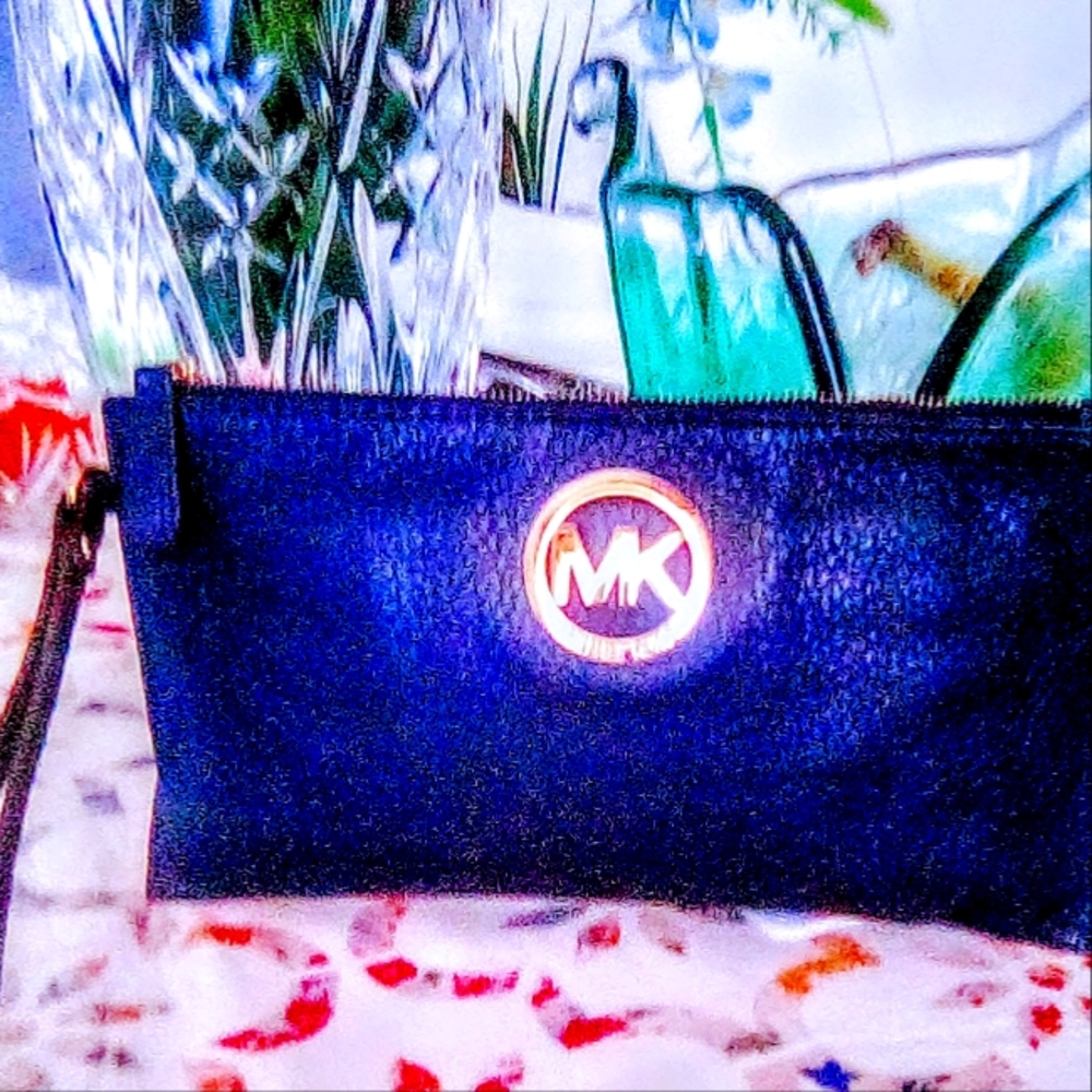 Michael Kors Wristlet Bag